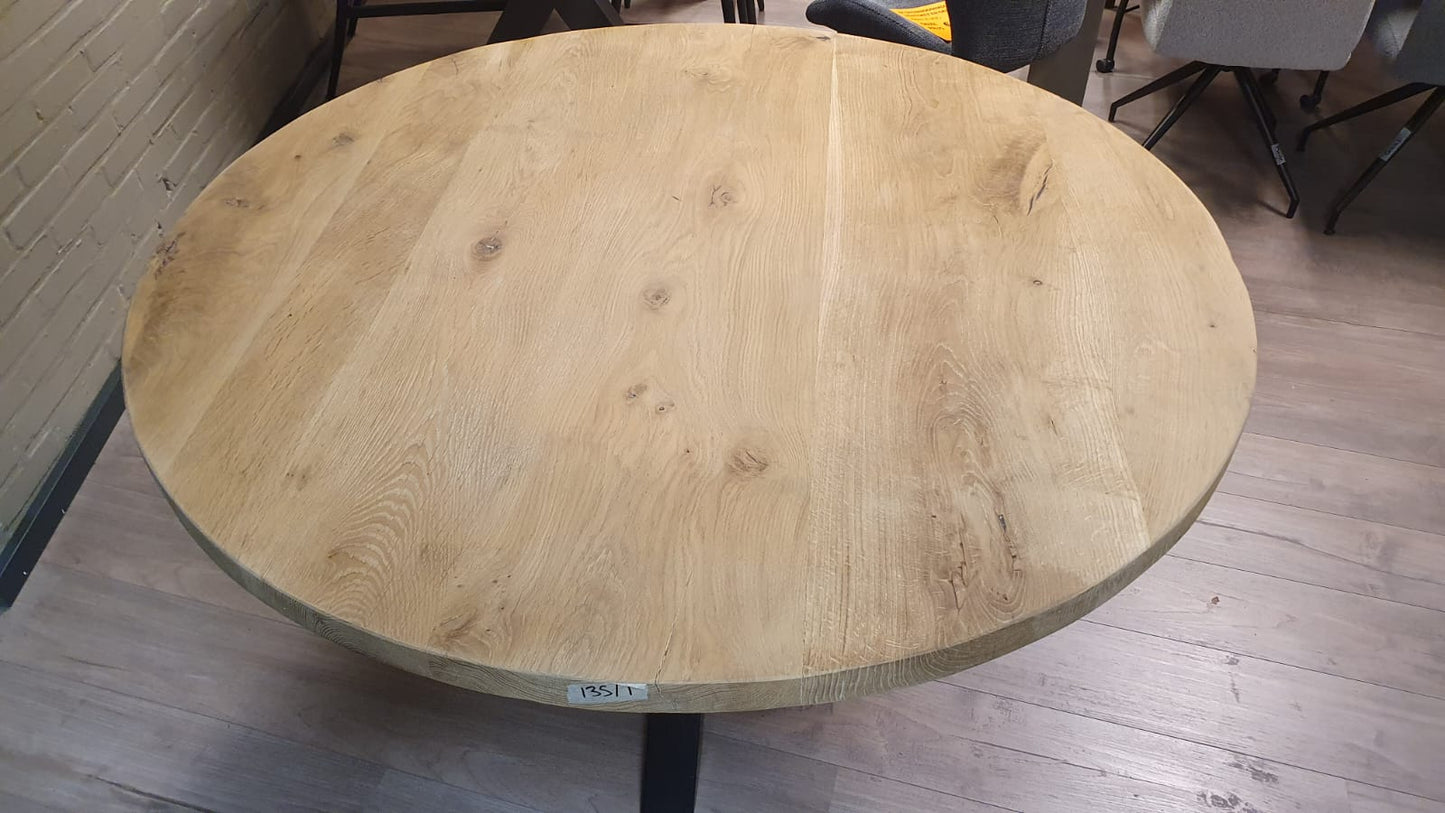 Ronde massief oud eiken tafelbladen van 135cm doorsnee en 4,5cm dik