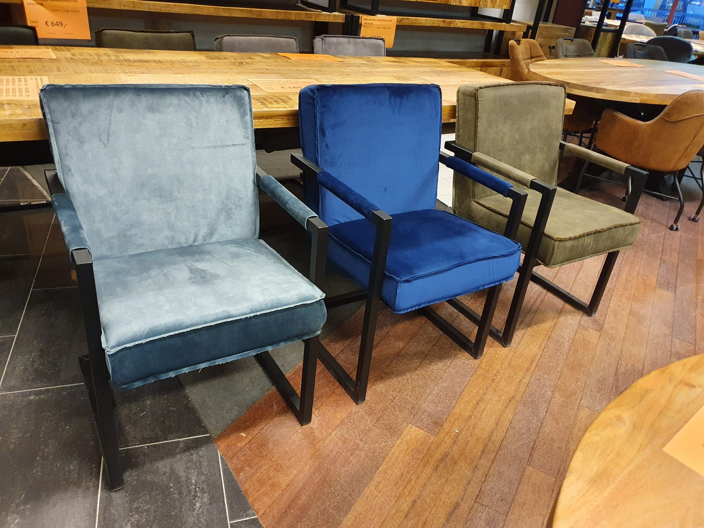 Set van 3x eetkamerstoel Lisa