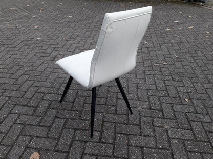 Eetkamerstoel Milaan in wit leder