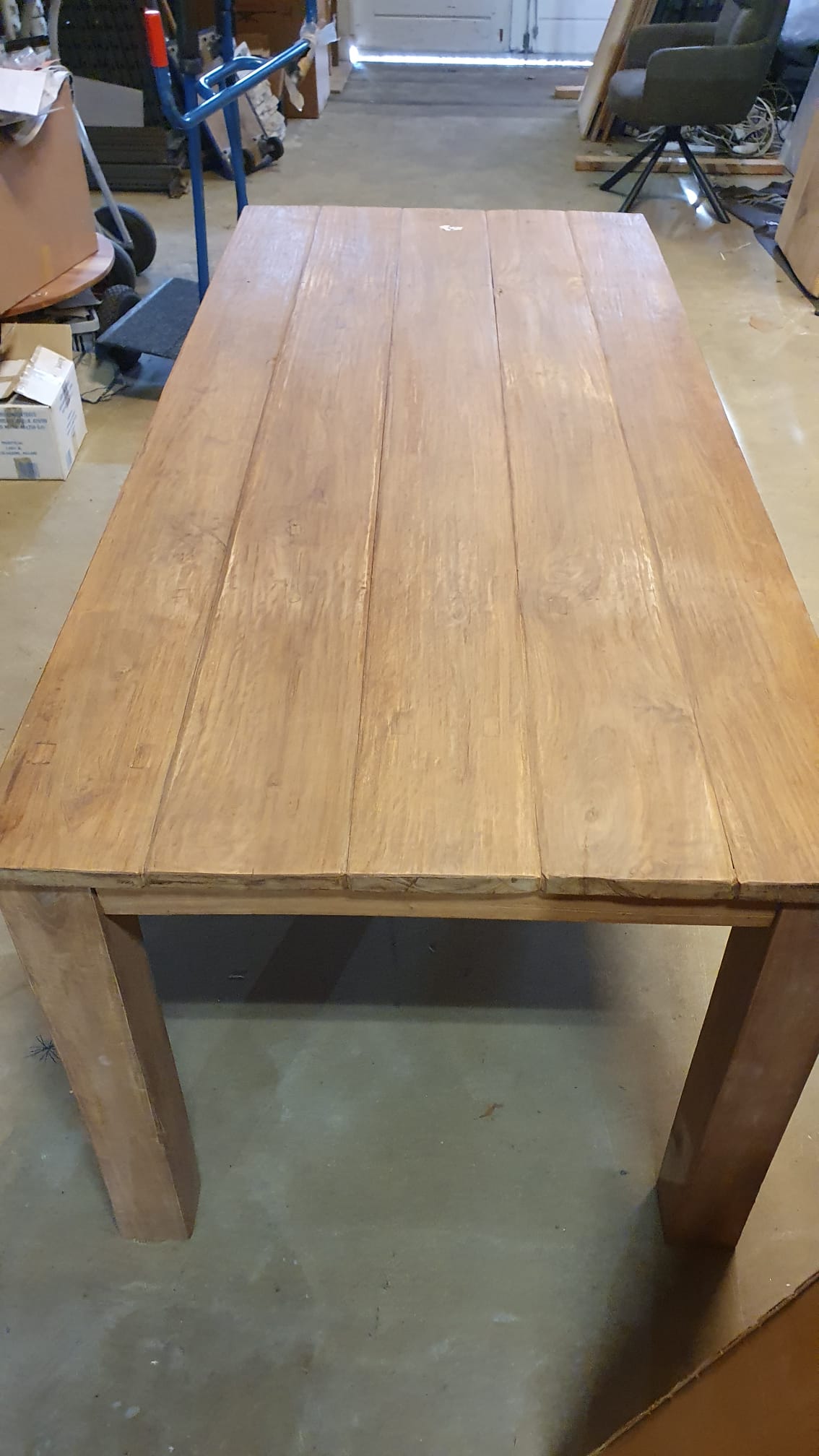 SUPERPRIJS! Gerecycled teakhouten eettafel van 200x95cm met v-groef