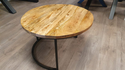 Ronde mangohouten salon/bijzettafel van 73cm doorsnee