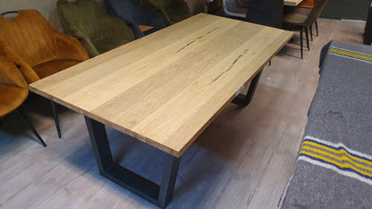Railway brown eiken uitschuiftafel van 200x100cm, uitschuifbaar tot 250cm