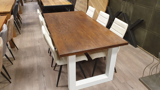 Koloniale oud eiken eettafel van 200x103cm