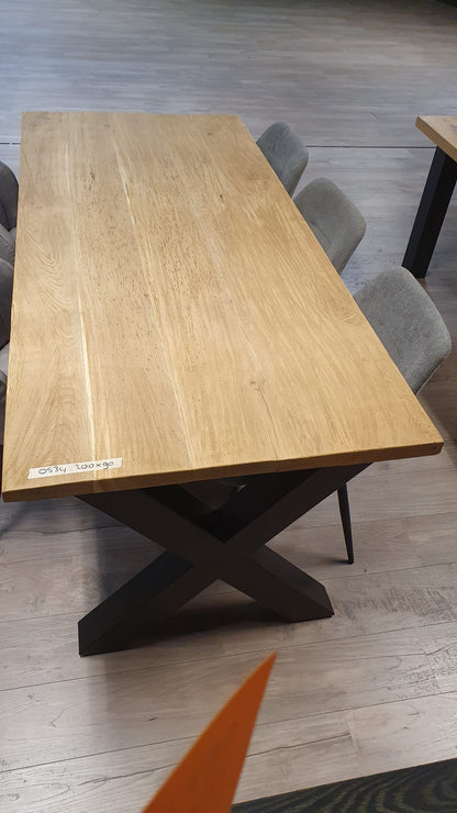 Recht oud eiken eettafel van 200x90cm