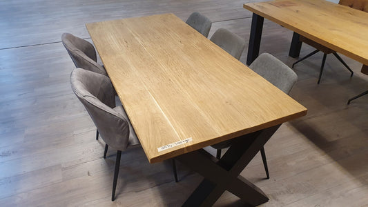 Recht oud eiken eettafel van 200x90cm