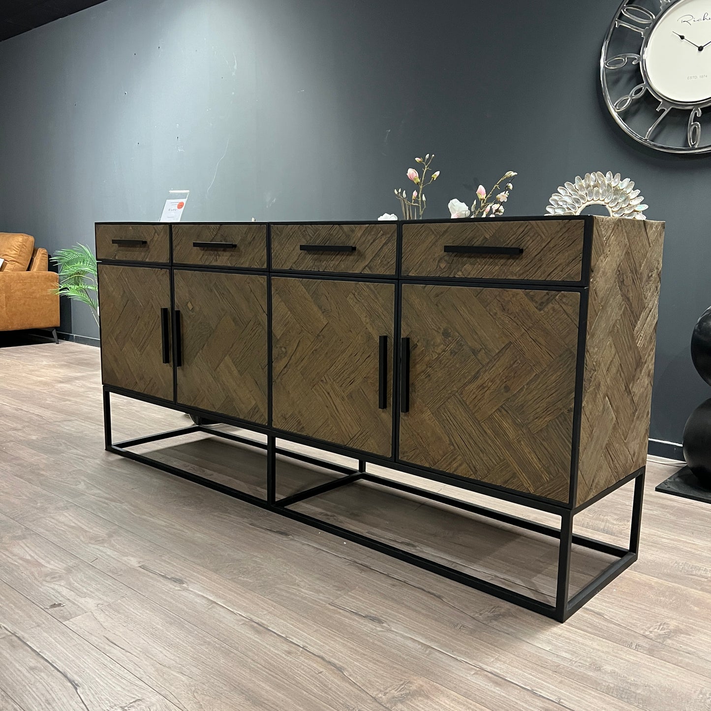 Dressoir Herringbone eiken