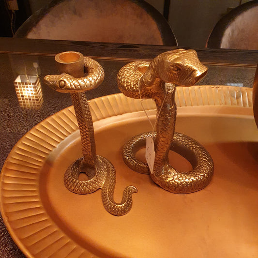 Set van twee gouden kandelaar slang