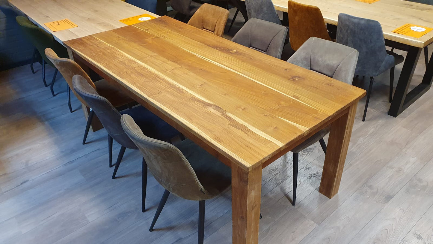 SUPERPRIJS! Gerecycled teakhouten eettafel van 200x95cm.