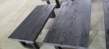 Zwarte mangohouten salontafel van 115cm met zwarte metalen u-poten
